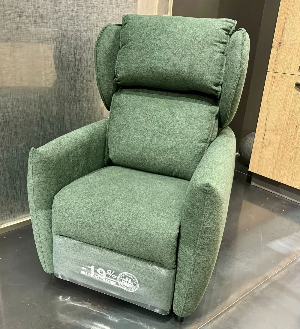 Poltrona relax modello Camilla a marchio in offerta^Spazio Relax Online