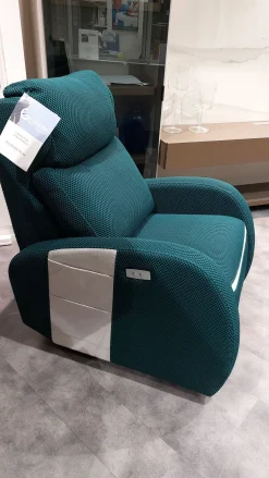 Poltrona relax modello Nadia girevole  a marchio a prezzi outlet^Artigianale Best