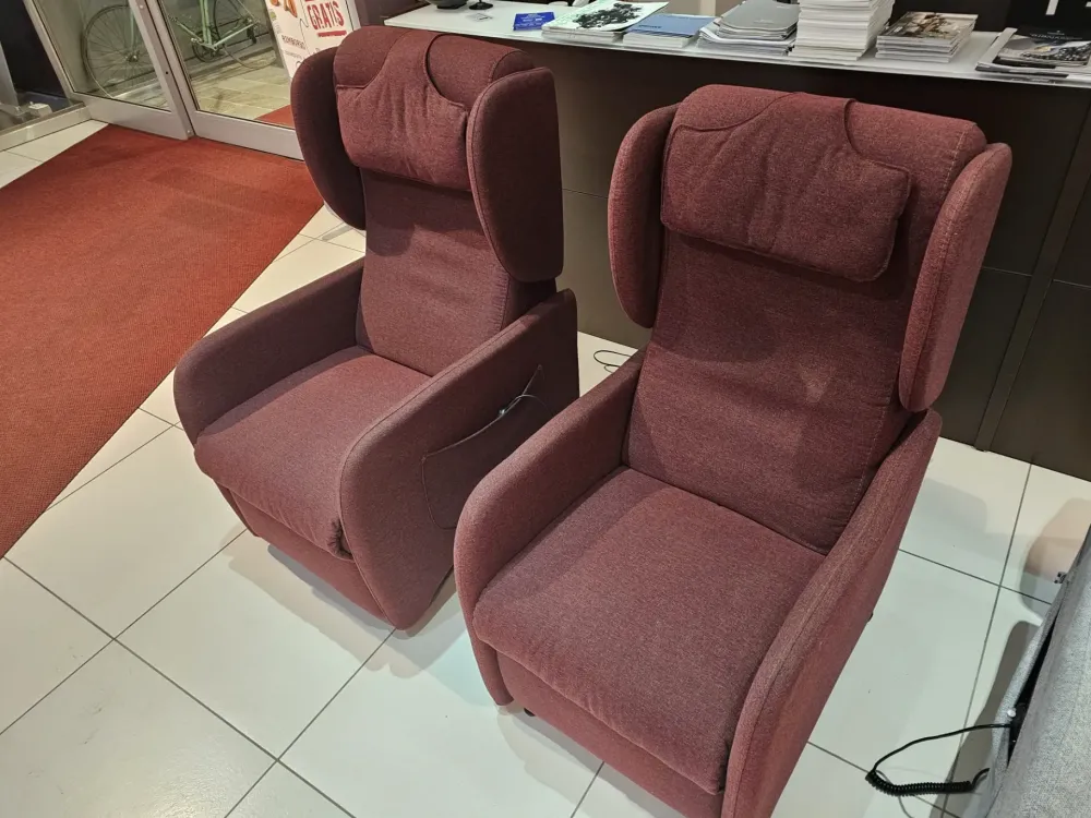 Poltrona relax modello Poltrona relax orietta a marchio con forte sconto^Vitarelax Sale