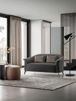 Collezione esclusiva Poltroncina Caroline con seduta fissa, Mottes Selection a prezzi scontati. Perfetta per l'arredamento moderno.- Poltrone