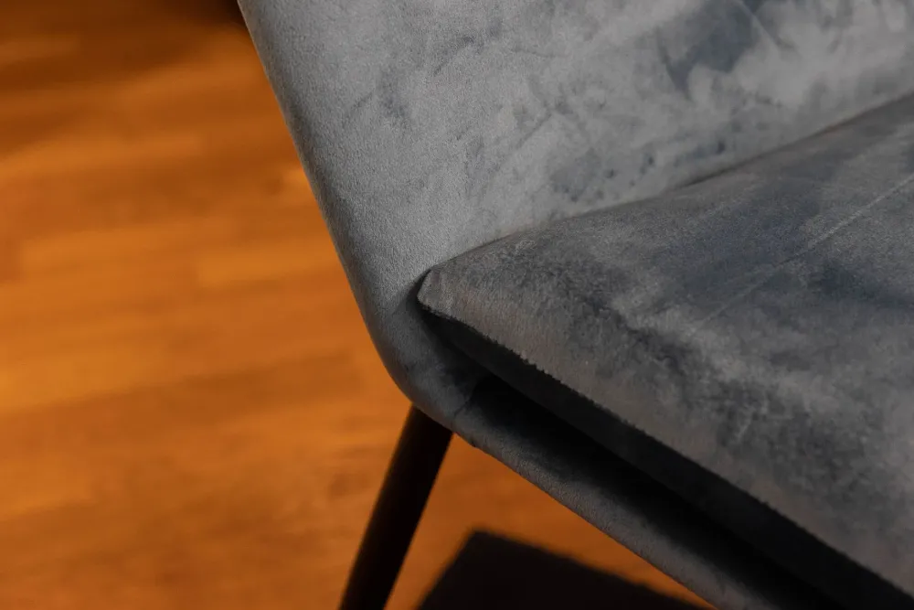 Poltroncina modello Poltrona in velluto in Tessuto a prezzo scontato^Artigianale Best