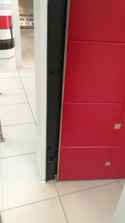 Porta liscia  moderna a prezzo ribassato 30%^Gardesa Hot