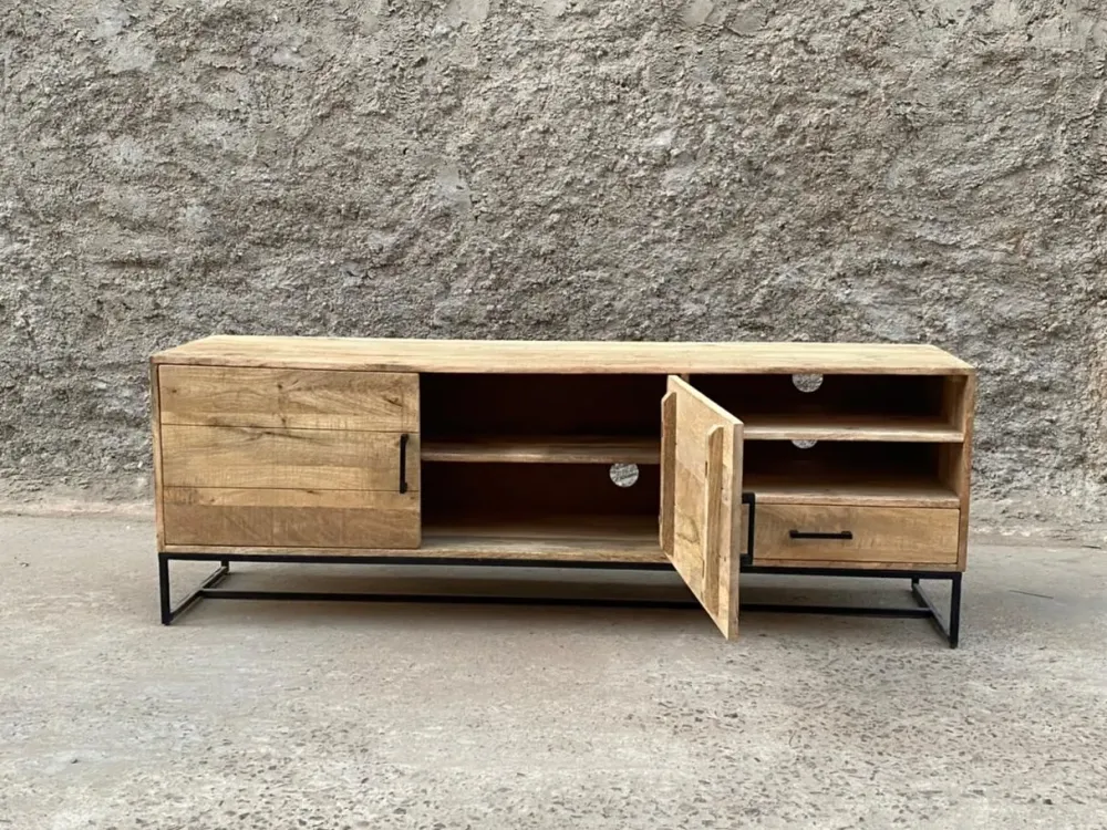 Outlet Etnico Porta tv di modello Mobil portatv factory ferro e legno a PREZZI OUTLET- Porta Tv