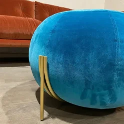 Clearance Pouf in tessuto Geo a marchio a prezzo ribassato Pouf