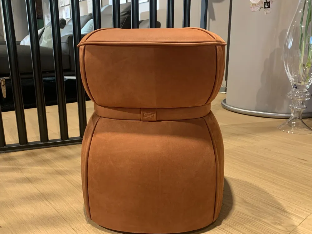 Online Pouf modello Lepli a prezzi convenienti Pouf