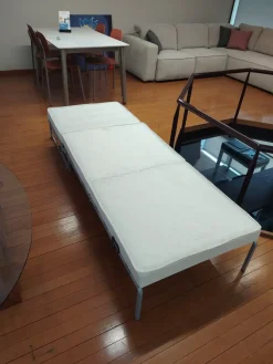 Artigianale Pouf moderno modello Pouff letto in Offerta Outlet- Pouf