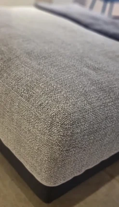 Pouf moderno modello Pouf in Offerta Outlet Pouf