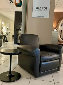 Zanotta Prezzi ribassati per il tavolino design Toi di- Tavolini