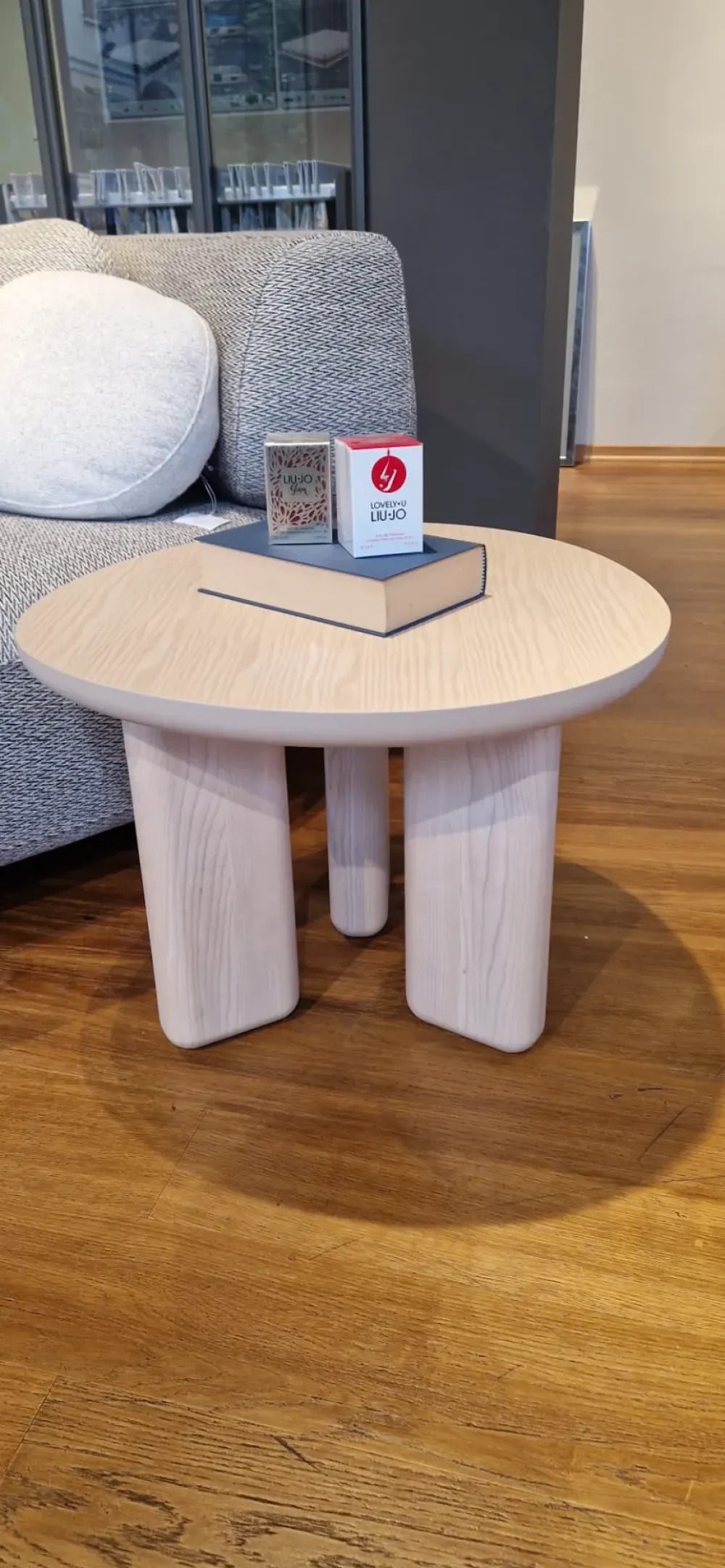 Prezzi ribassati per il tavolino design Caillou wood di^LIU JO Living Hot