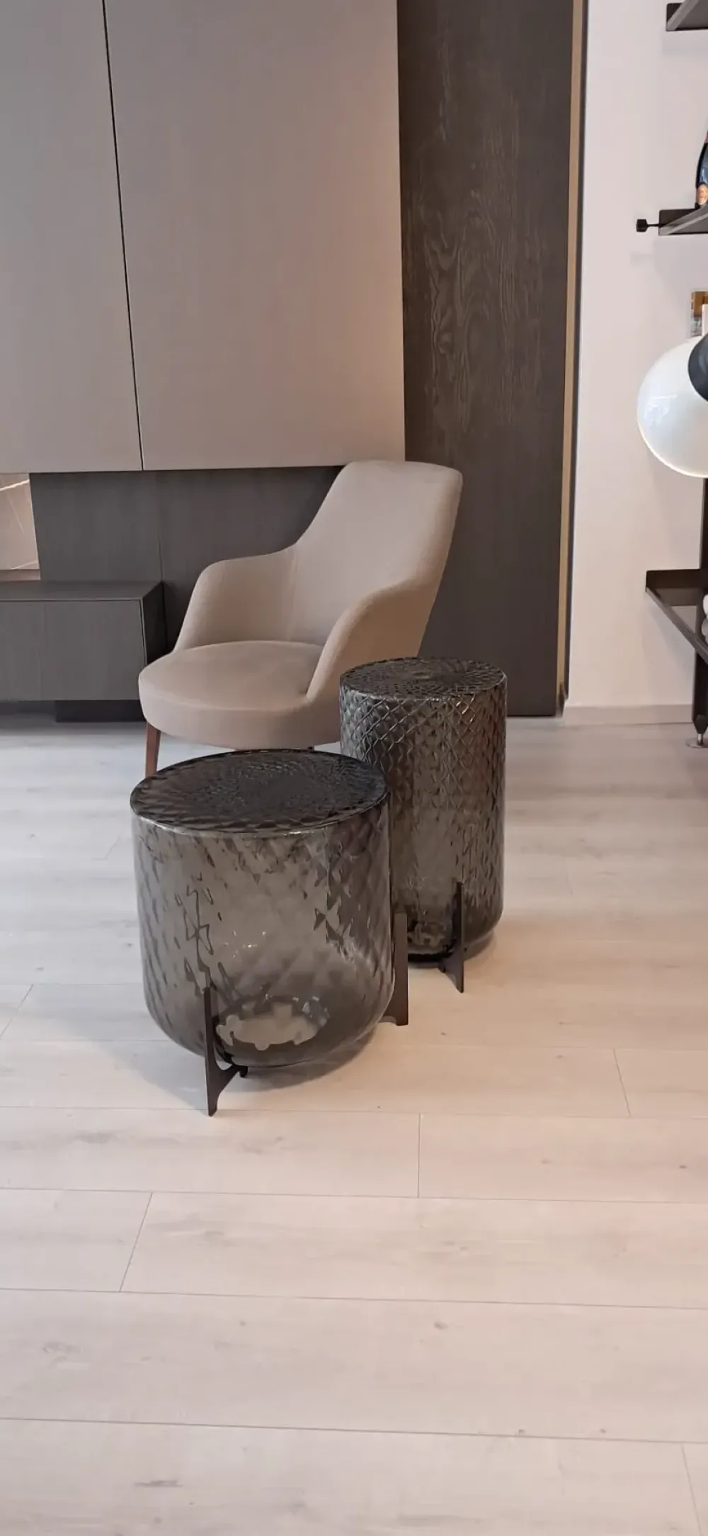 Clearance Prezzi ribassati per il tavolino design Dodo di Tavolini