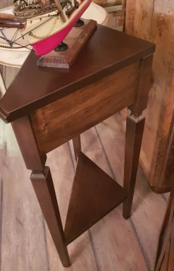 Sartori Prezzi ribassati per il tavolino classico Angoliera noce nazionale di- Tavolini