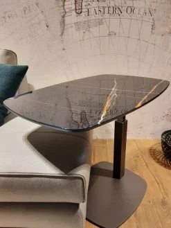 Sale Prezzi ribassati per il tavolino design Servus di Tavolini