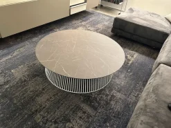 Clearance Prezzi ribassati per il tavolino moderno Brigitte di Tavolini