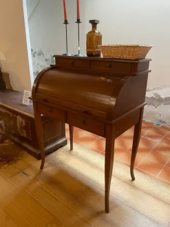 Clearance Prezzi ribassati per il tavolino classico Scrittoio legno  di Tavolini