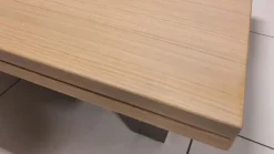 Prezzi ribassati per il tavolino moderno Joge di Tavolini