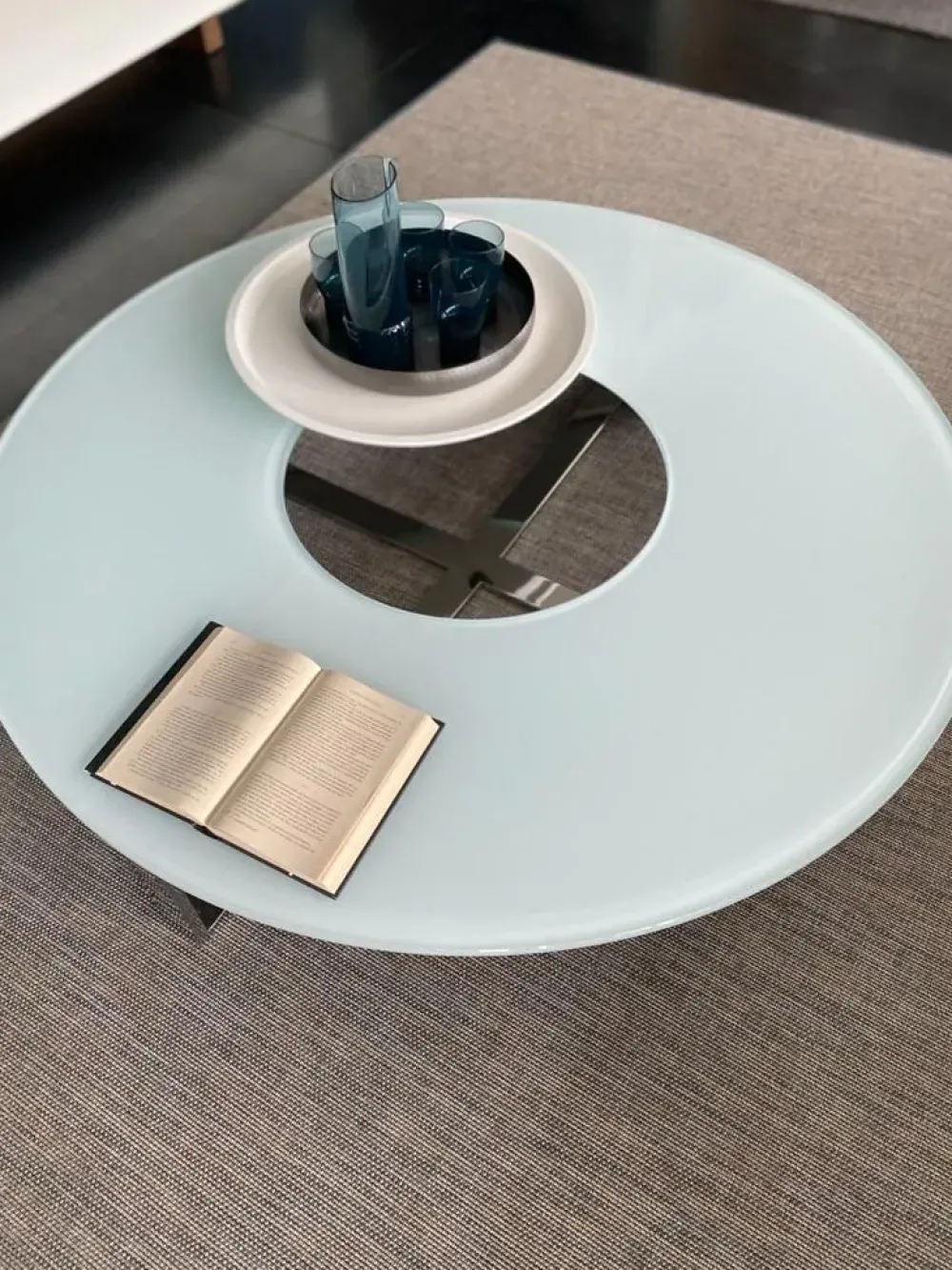 Prezzi ribassati per il tavolino moderno Polo di^Feg New