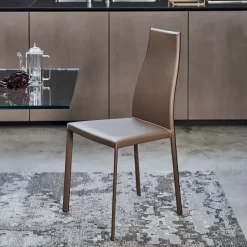 Discount Progettista interni: Kaori . Sedia da soggiorno a prezzo scontato. Sedie