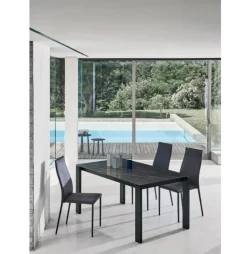 Progettista interni: Sedia Tai , schienale alto, trapuntata, prezzo ribassato. Sedie