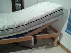 Morfeus Rete letto Rete maggiore con motore elettrico di in OFFERTA OUTLET- Reti Letto