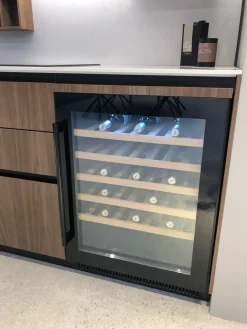 Arclinea Richiedi il prezzo: cucina noce moderna Thea di in offerta- Cucine Ad Angolo|Cucine Moderne