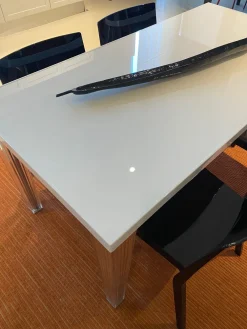 Kartell Richiedi il prezzo del tavolo Top top + sedie lizz- Tavoli