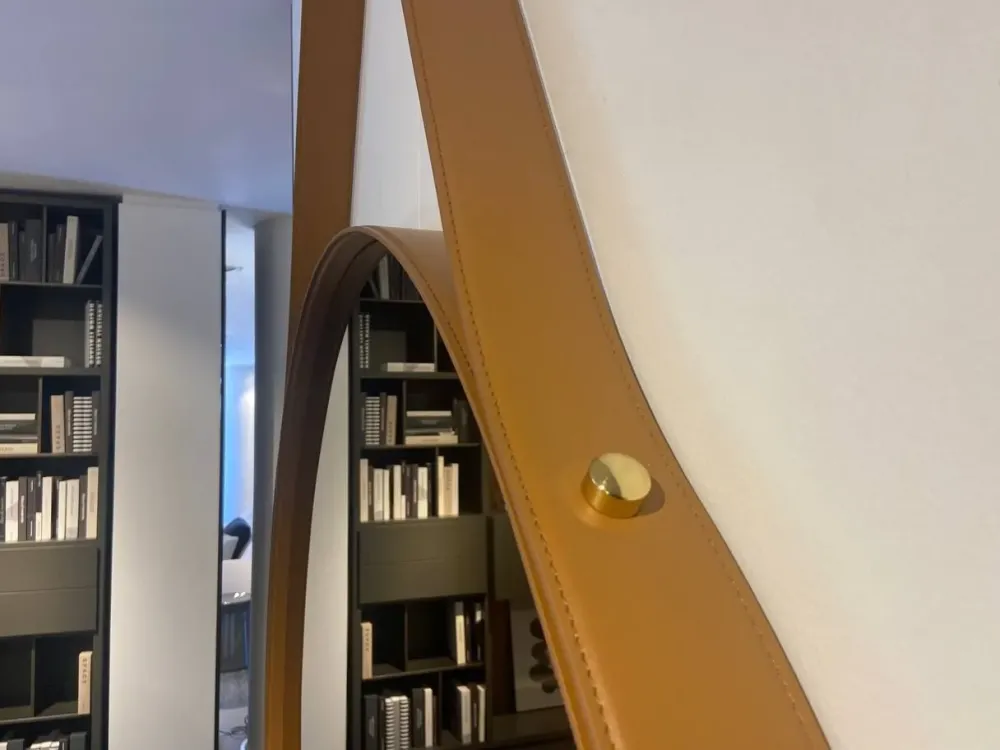 Richiedi il prezzo dello specchio modello Drop di^Poliform Sale