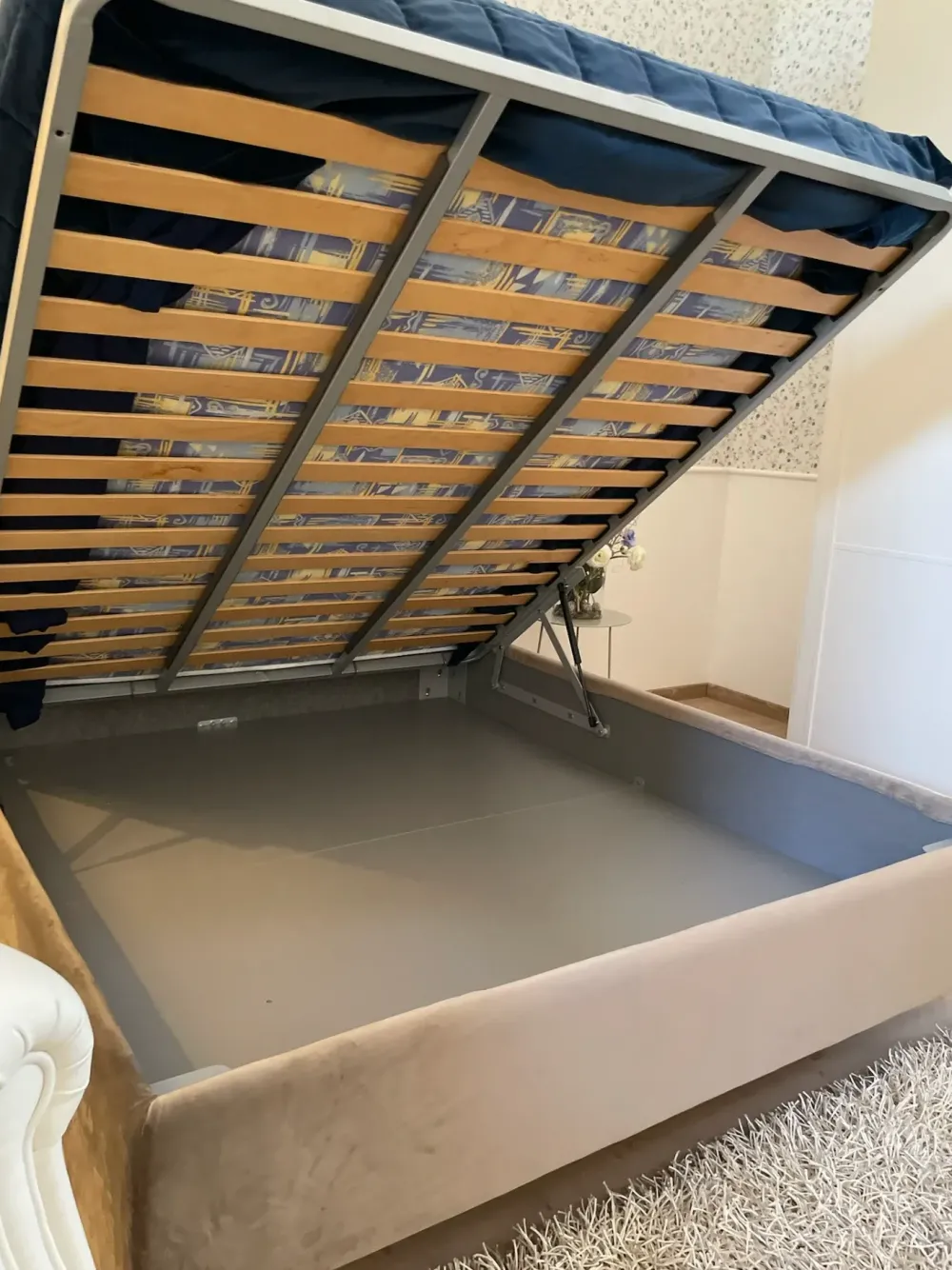 Online Richiedi il prezzo di questo letto Letto laura stilfar di Letti