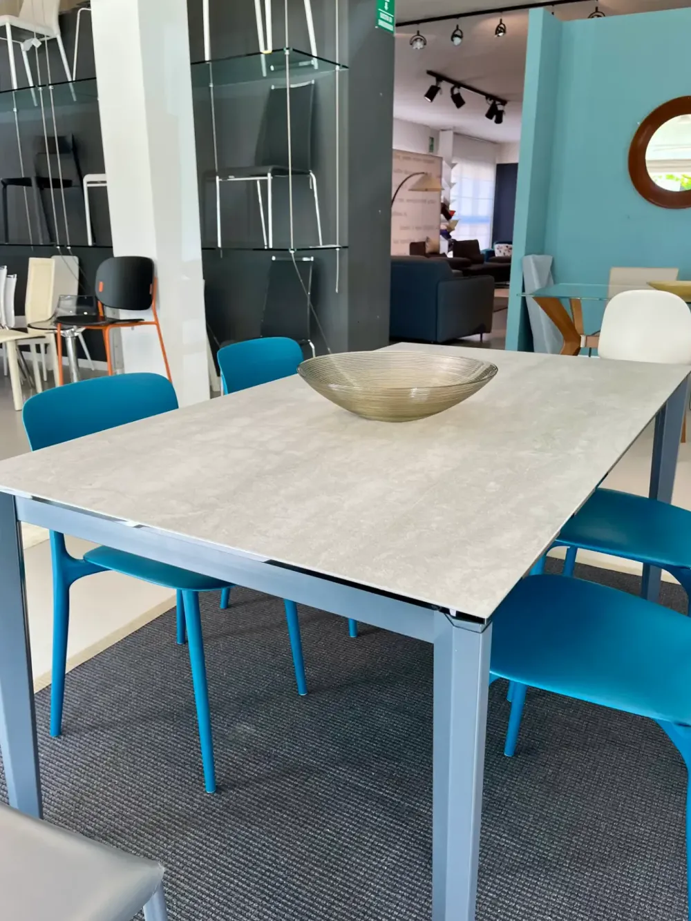 Richiedi ora il prezzo del tavolo Pentagon^Connubia Hot