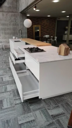 Sconto -55% su Cucina E0 di ! Acquistala ora!^Effe.ti cucine