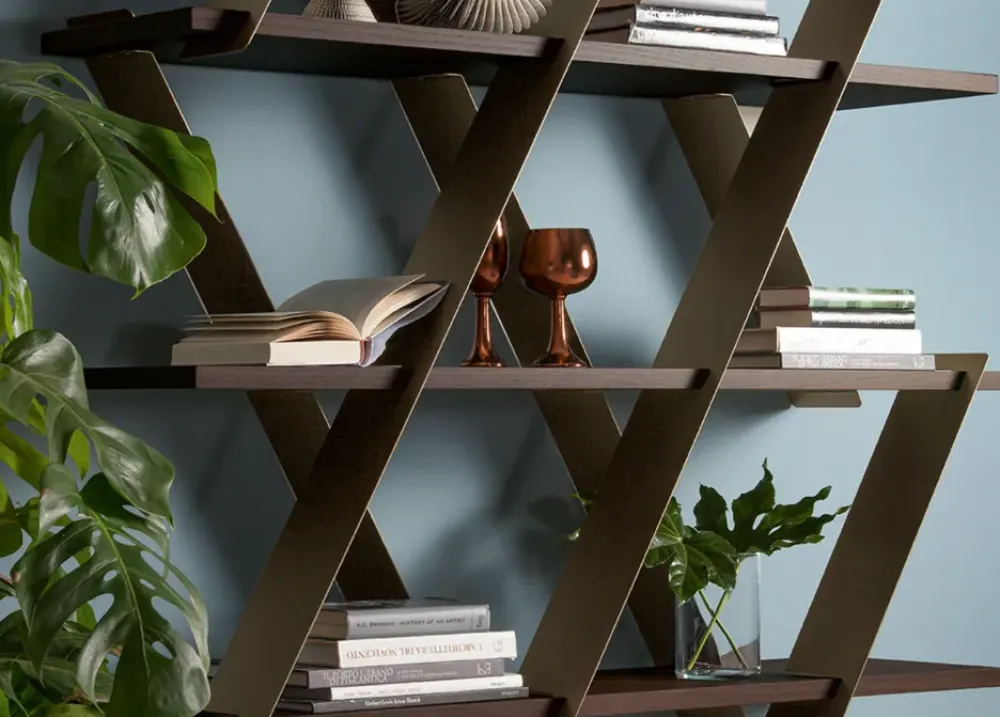 Tonin Casa Scopri Castle: libreria in legno scontata -30%! Ottieni un arredo di qualità a prezzo scontato.- Librerie