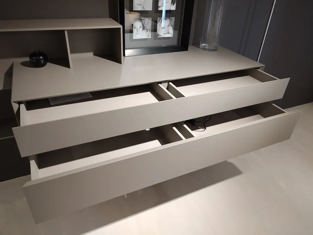 Sangiacomo Scopri il comodino Ecletto, laccato opaco a prezzo scontato!- Comodini