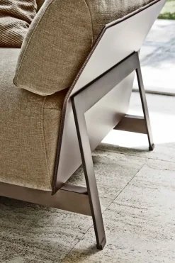 Ditre Italia Scopri il Divano Kanaha in Offerta Outlet a 4130€!- Divani