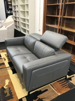 Nicoline Scopri il divano Wagner , un'ottima scelta per l'arredamento della tua casa! Prezzo vantaggioso!- Divani