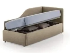 Clearance Scopri il Letto Joy di : richiedi un preventivo! Un design moderno ed elegante per una camera da letto di stile. Letti