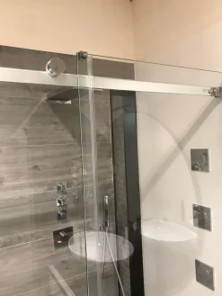 Glass Design Scopri il Mobile Bagno A terra Fluida fw con sconto!- Mobili Bagno A Terra