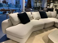 Poliform Scopri il prezzo del divano Angolare Saint-germain in foto- Divani