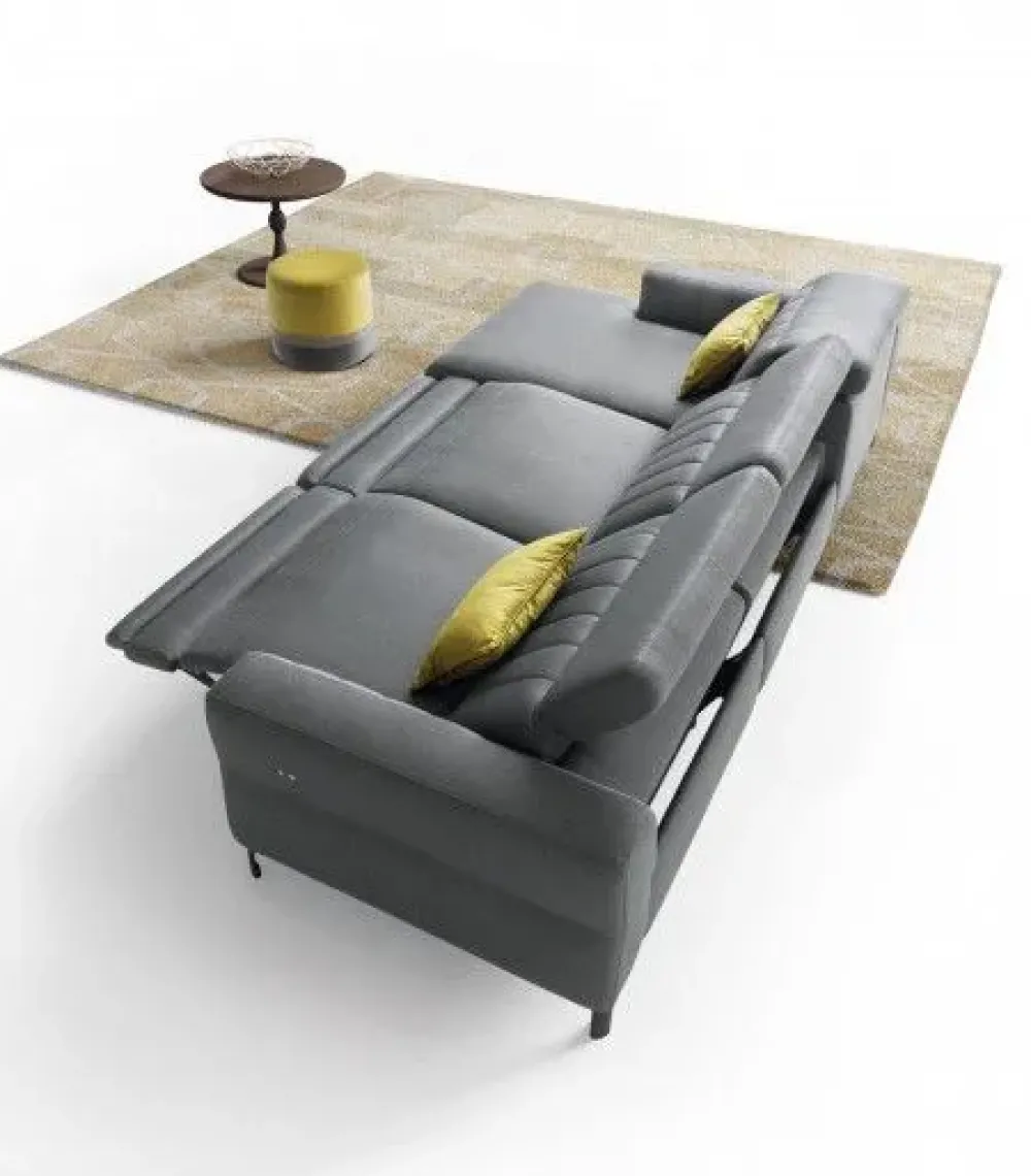 Le Comfort Scopri il prezzo del Divani letto con penisola Egon nell'immagine- Divani