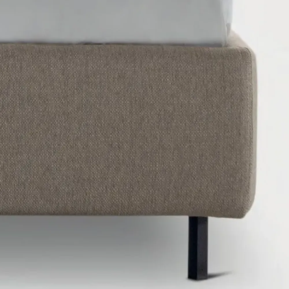 Stilfar Italia Scopri il prezzo del letto Bianca con bottoni nell'immagine- Letti