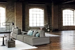 Clearance Scopri il prezzo riservato del divano Lineare Sanders in foto Divani