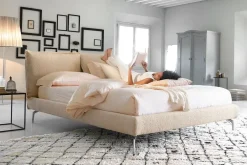 Clearance Scopri il prezzo riservato del letto So pop nella fotografia Letti