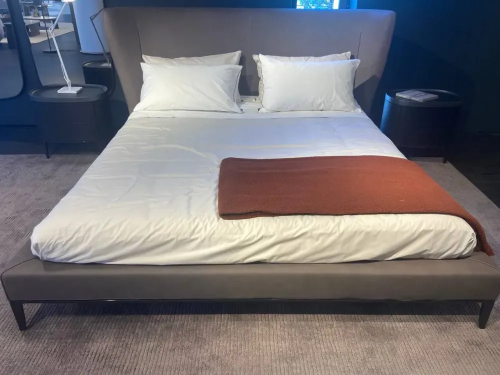 Online Scopri il prezzo riservato di questo letto Gentleman di Letti