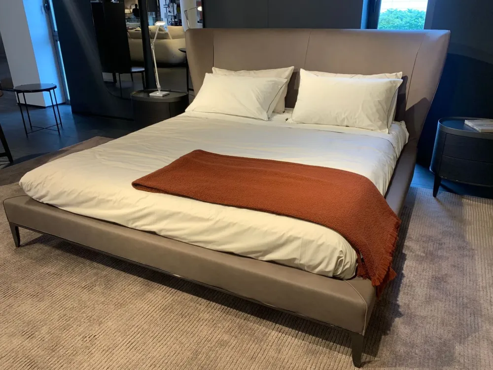 Online Scopri il prezzo riservato di questo letto Gentleman di Letti