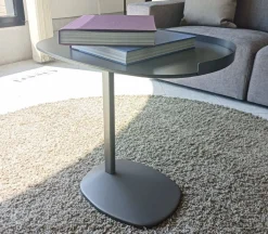 Scopri il tavolino Victoria di a prezzo scontato!^Flou Outlet