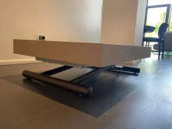 Altacom Scopri il Tavolo Allungabile Calypso , perfetto per arredare il tuo studio! Disponibile.- Tavoli