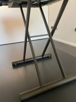 Altacom Scopri il Tavolo Allungabile Calypso , perfetto per arredare il tuo studio! Disponibile.- Tavoli