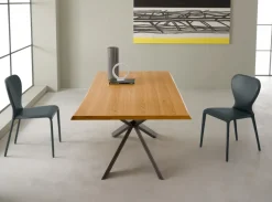 Clearance Scopri il Tavolo Mikado di con uno sconto del 30%! Tavoli