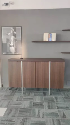 Hot Scopri Irving di Molteni&C: madia moderna a prezzo scontato! Acquista ora! Madie