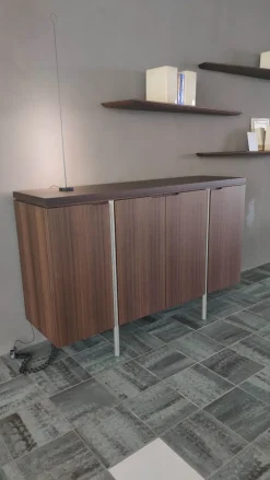 Hot Scopri Irving di Molteni&C: madia moderna a prezzo scontato! Acquista ora! Madie