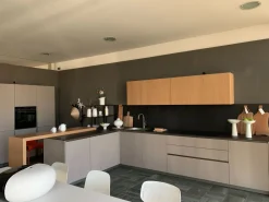 Composit Scopri la cucina moderna ad angolo Linea ! Stile e praticità per la tua casa.- Cucine Ad Angolo|Cucine Moderne