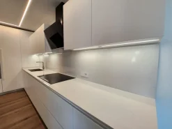 Scopri la cucina Ue/02 di in OFFERTA OUTLET^Artigianale Outlet